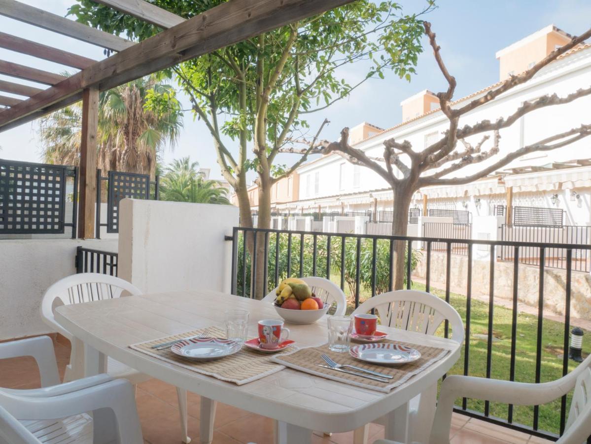 Apartment Residencial Marineu Palm Beach Ii